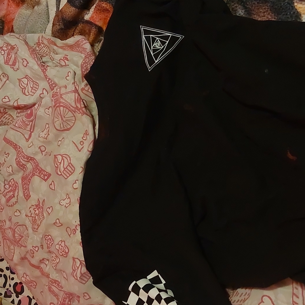 Black long sleeve shirt